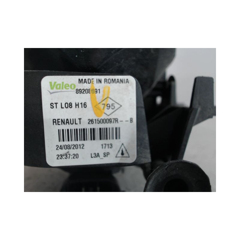 PHARE ANTIBROUILLARD AVANT DROIT RENAULT CLIO