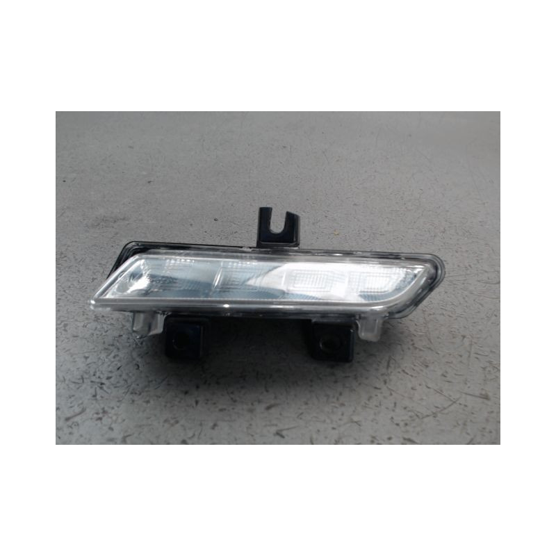 FEUX POSITION GAUCHE RENAULT CLIO