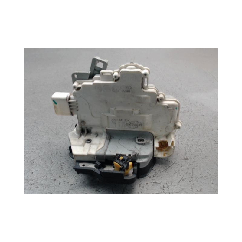 SYSTEME CONDAMNATION AVANT GAUCHE AUDI A3