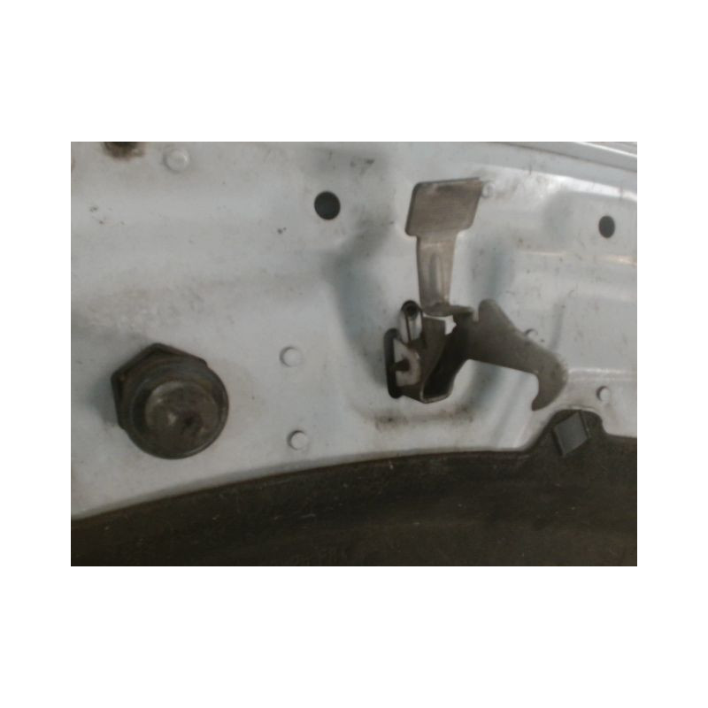 CAPOT OPEL CORSA
