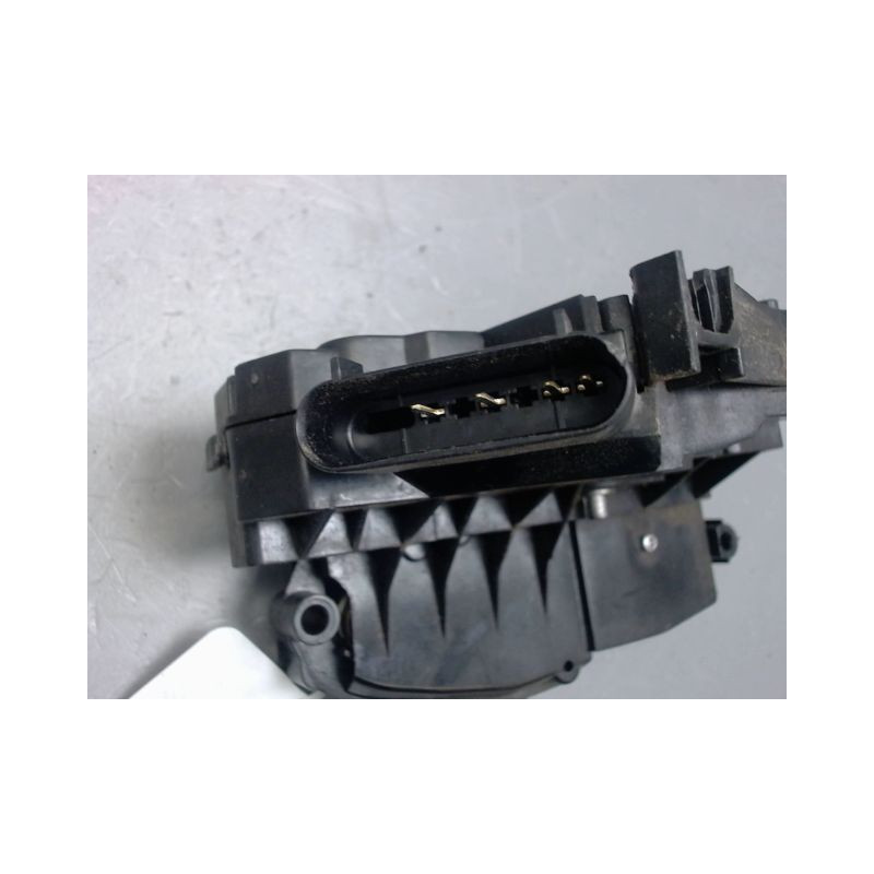 SYSTEME CONDAMNATION ARRIERE GAUCHE FORD FIESTA 6 PHASE 1 1.25I - 16V
