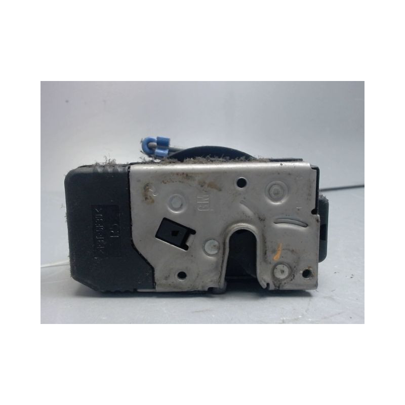 SYSTEME CONDAMNATION AVANT DROIT RENAULT TRAFIC CN 1000KG 2006-