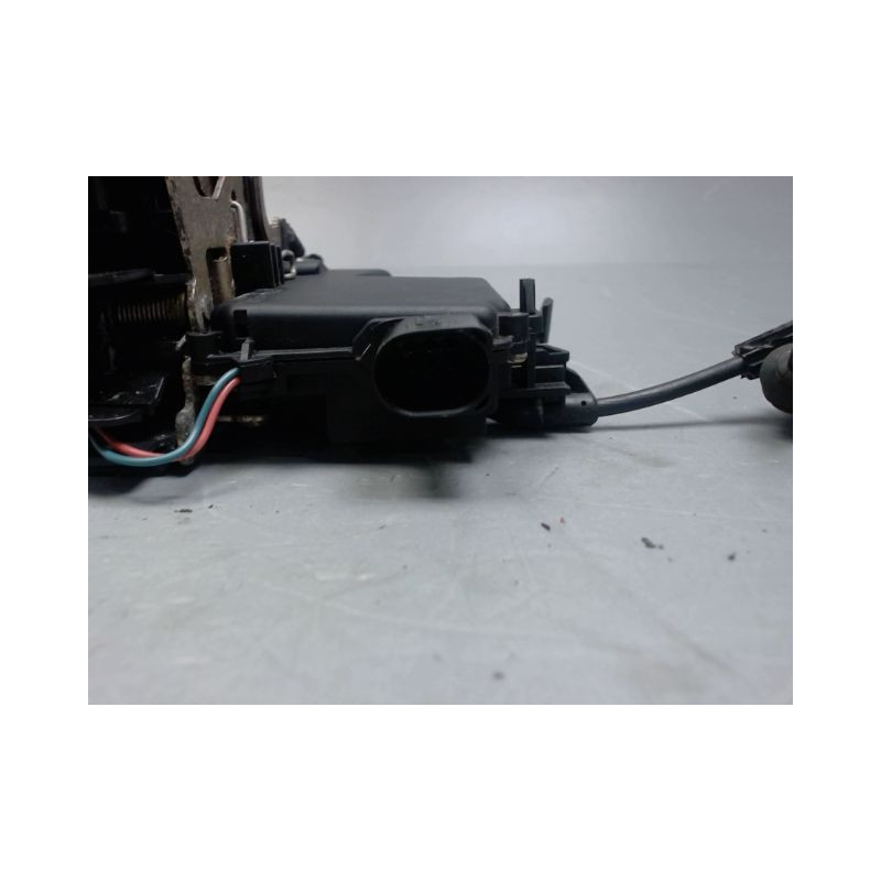 SYSTEME CONDAMNATION ARRIERE DROIT VOLKSWAGEN GOLF IV 98-2004