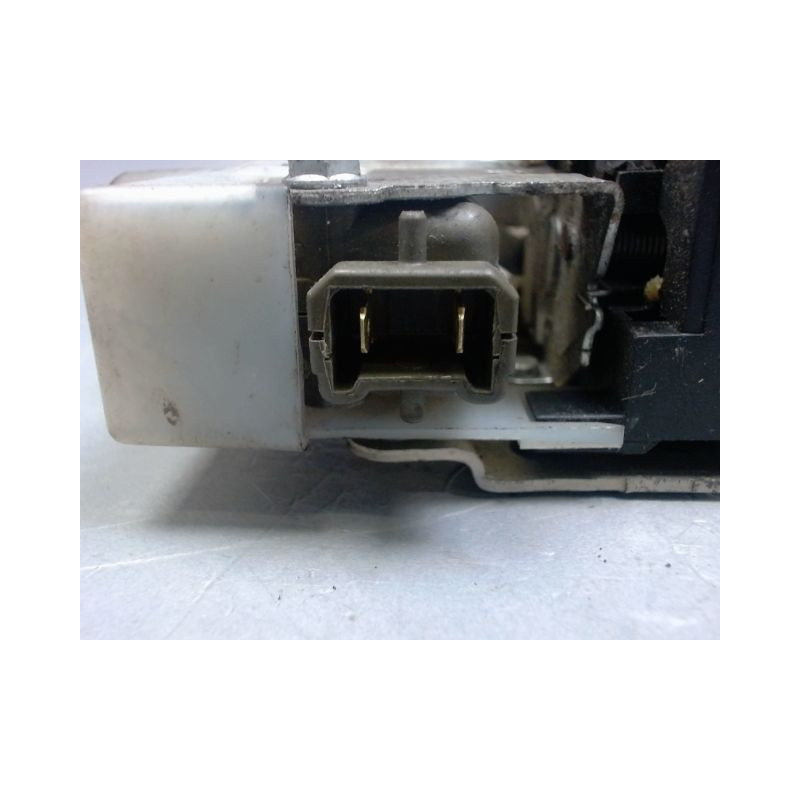 SYSTEME CONDAMNATION ARRIERE GAUCHE RENAULT CLIO II CAMPUS 06-