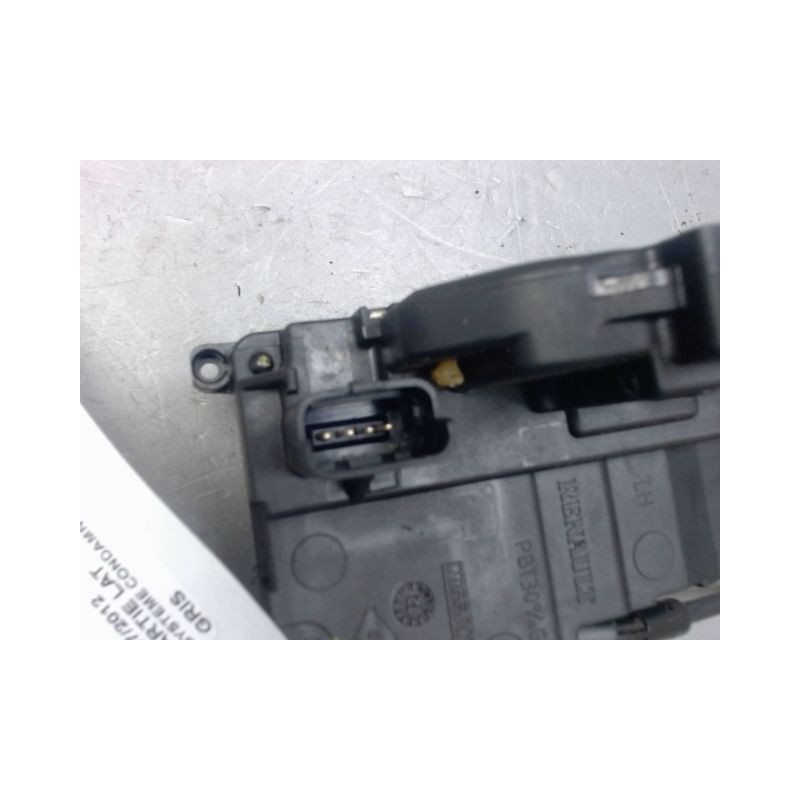SYSTEME CONDAMNATION AVANT GAUCHE RENAULT SCENIC 3 PHASE 2 1.5 DCI - 8V