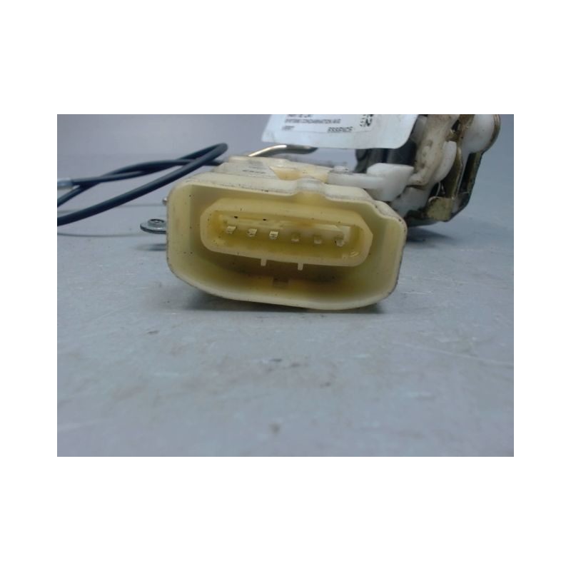 SYSTEME CONDAMNATION AVANT GAUCHE TOYOTA YARIS -2003