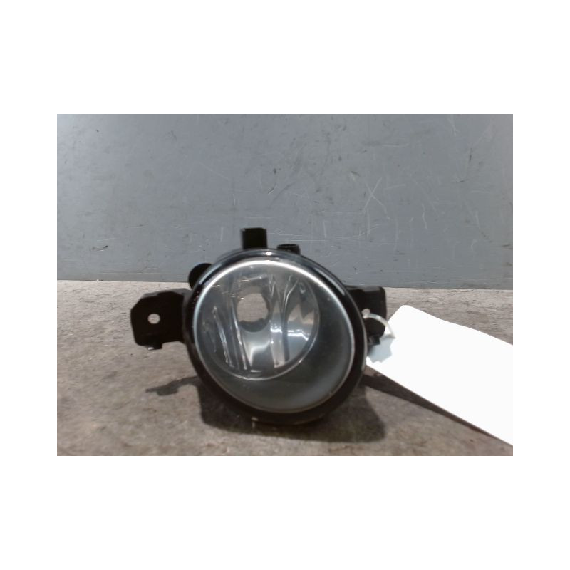 PHARE ANTIBROUILLARD AVANT GAUCHE NISSAN QASHQAI