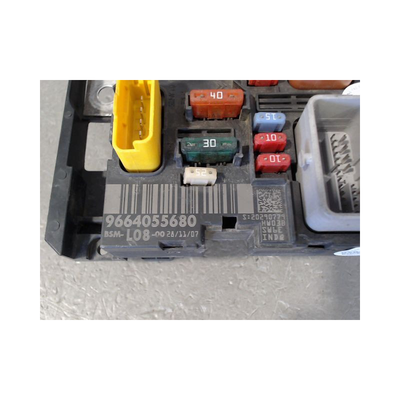 BOITE A FUSIBLES CITROEN GRAND C4 PICASSO