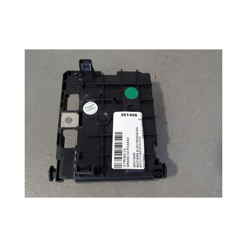 BOITE A FUSIBLES CITROEN GRAND C4 PICASSO