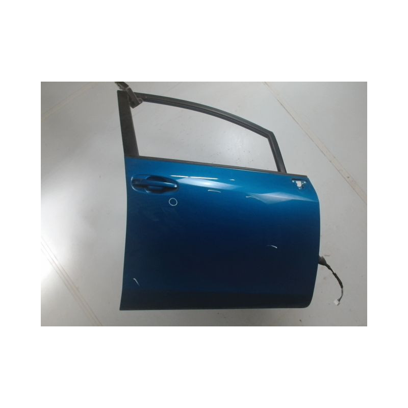 PORTE AVANT DROIT TOYOTA VERSO