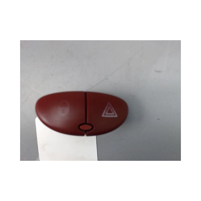 BOUTON DE WARNING PEUGEOT 206 1998-2009