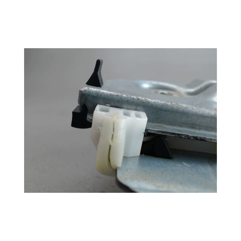 MECANISME LEVE-GLACE AVANT GAUCHE PEUGEOT 208
