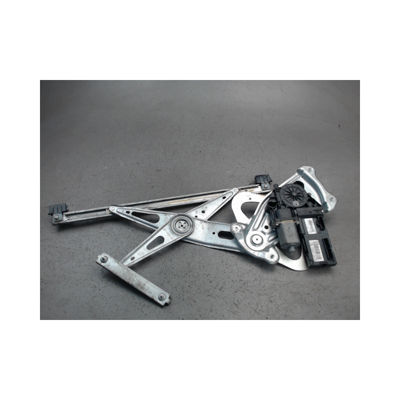 MECANISME LEVE-GLACE AVANT GAUCHE RENAULT MEGANE