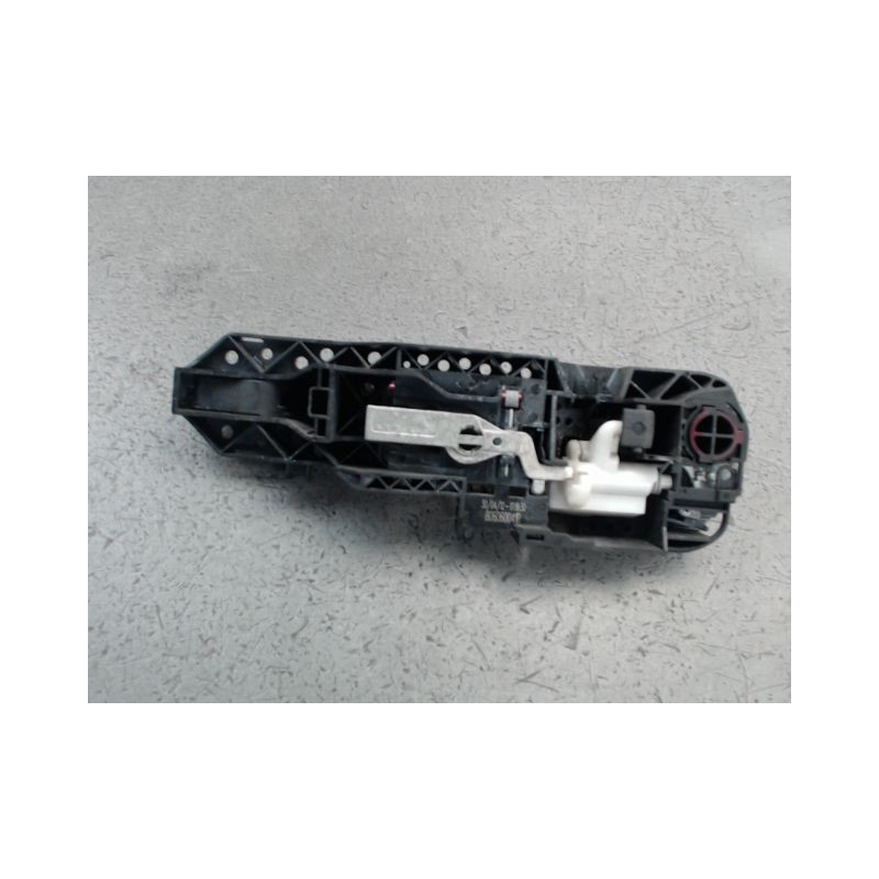 POIGNEE EXTERIEURE PORTE AVANT DROIT RENAULT MEGANE