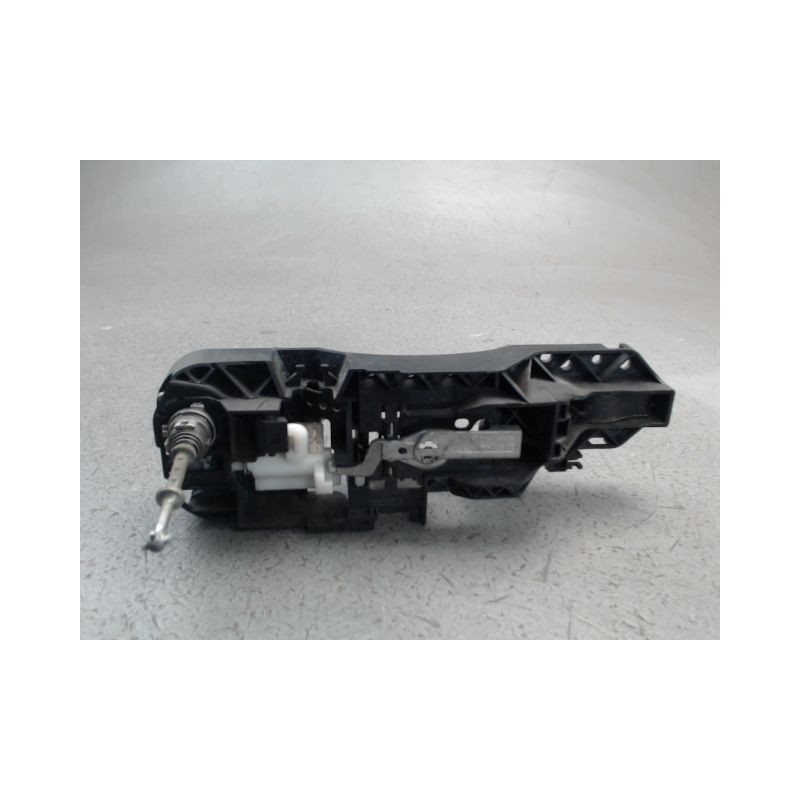 POIGNEE EXTERIEURE PORTE AVANT GAUCHE RENAULT MEGANE