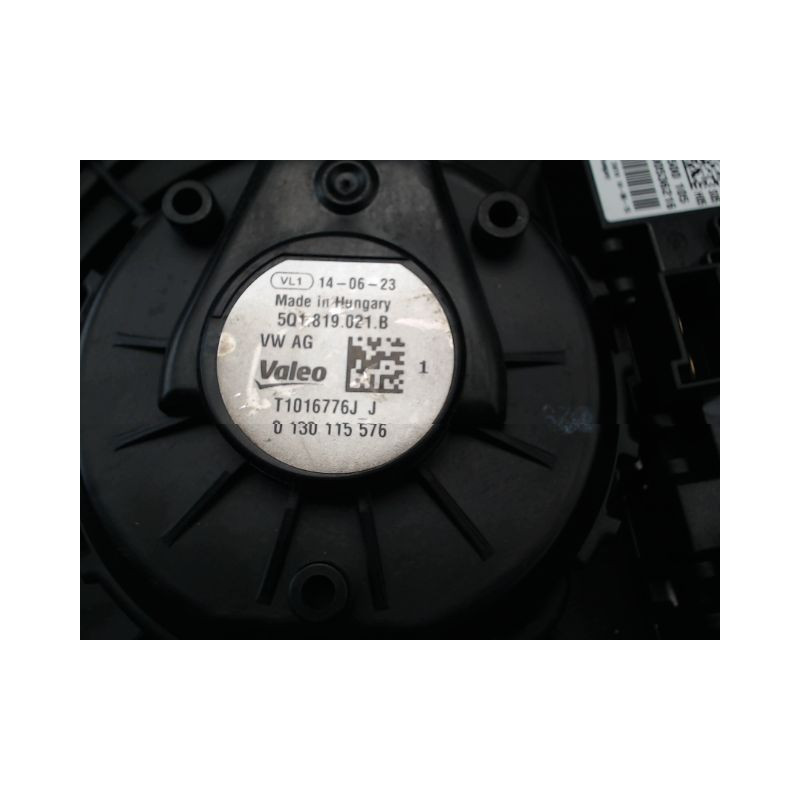 MOTEUR VENTILATEUR CHAUFFAGE AUDI A3
