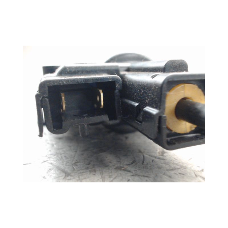 ACTIONNEUR TRAPPE CARBURANT RENAULT CLIO