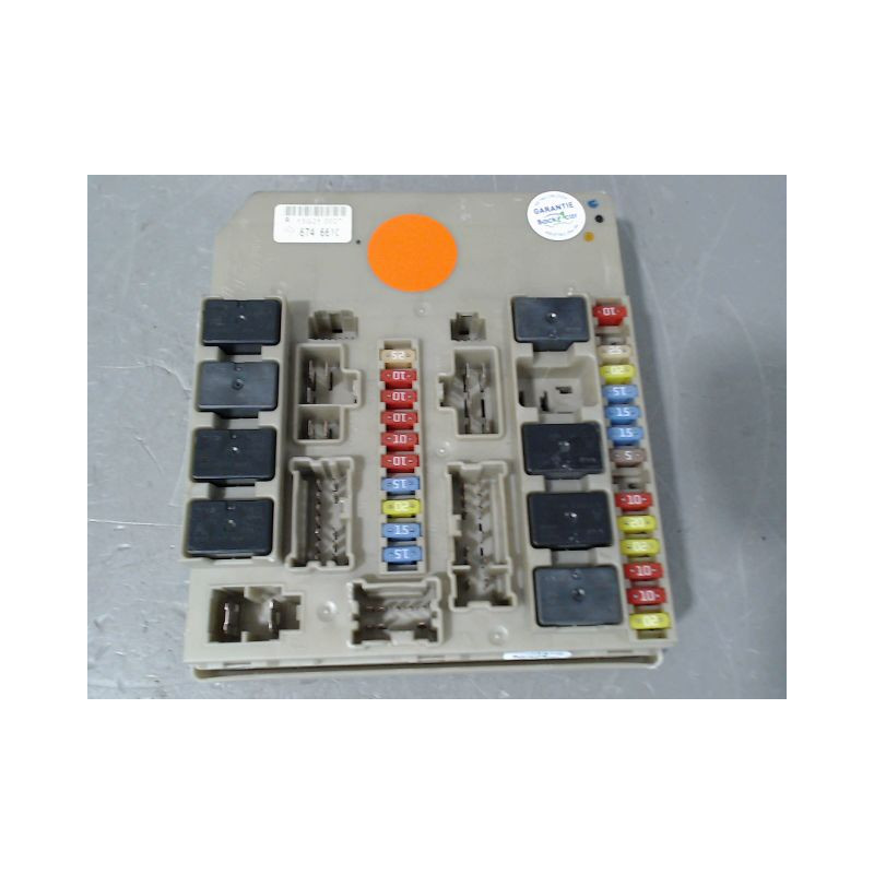 BOITE A FUSIBLES RENAULT MODUS