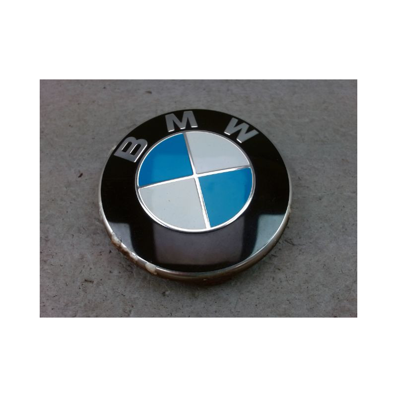ENJOLIVEUR DE ROUE BMW SERIE 1