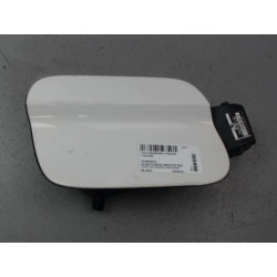 VOLET DE TRAPPE CARBURANT