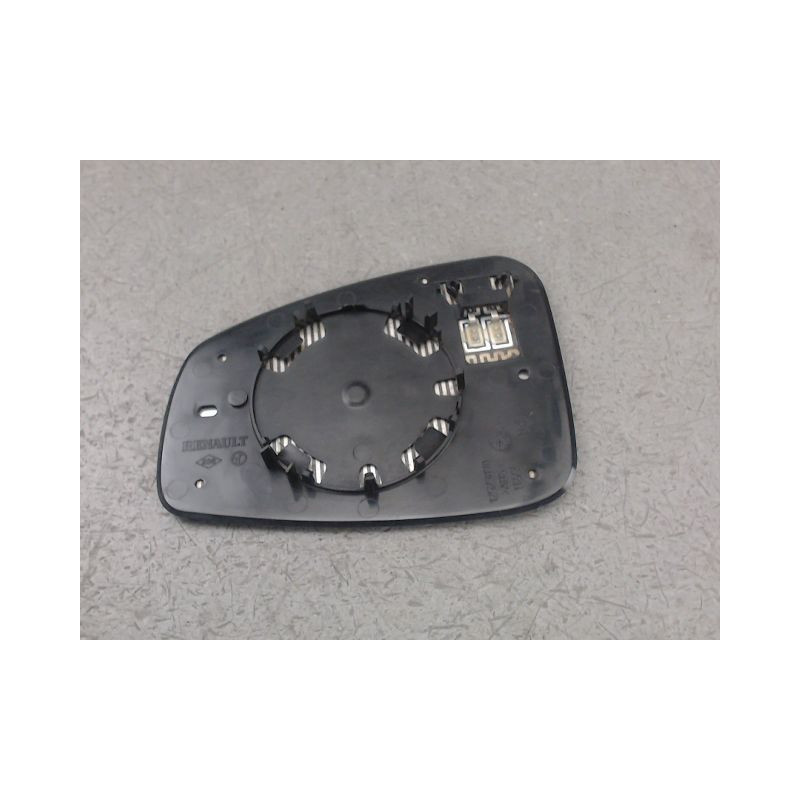 GLACE RETROVISEUR EXT D RENAULT MEGANE