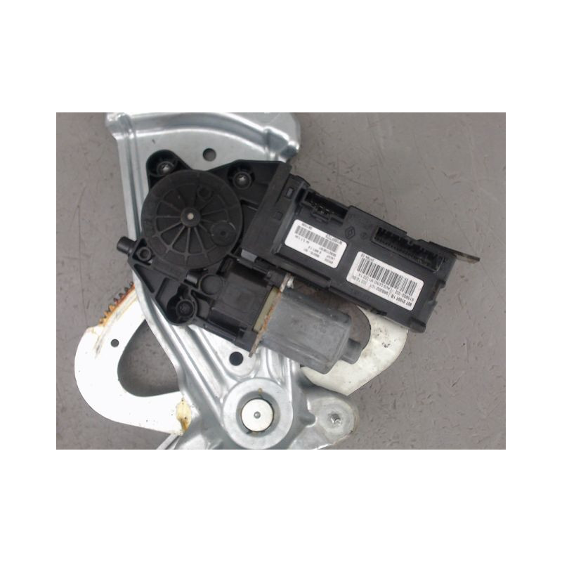 MECANISME LEVE-GLACE AVANT GAUCHE RENAULT MEGANE