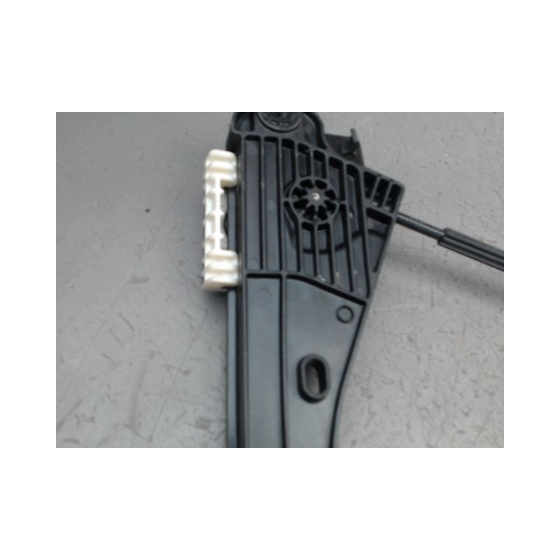 MECANISME LEVE-GLACE AVANT GAUCHE PEUGEOT 3008