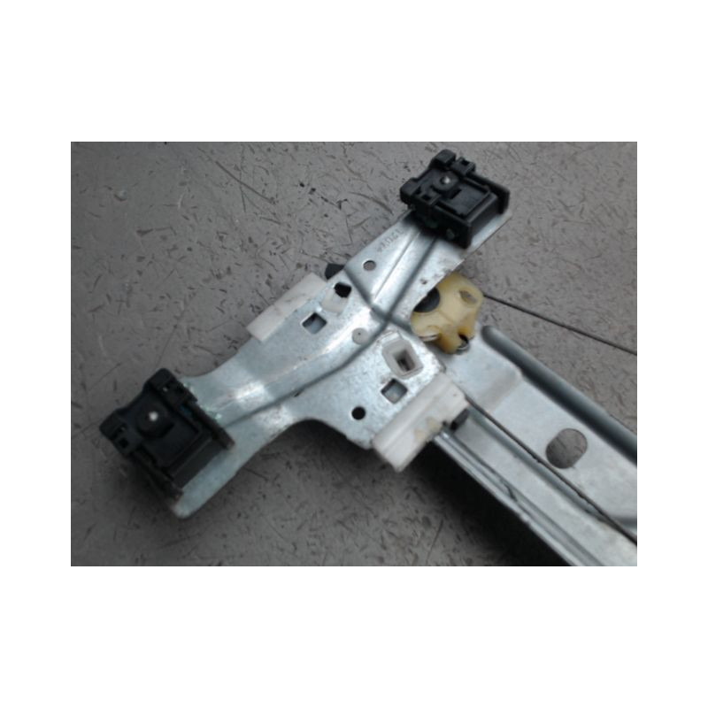 MECANISME LEVE-GLACE AVANT DROIT PEUGEOT 207
