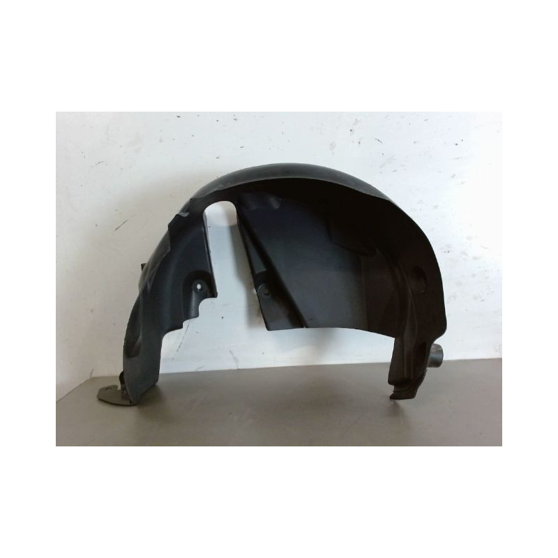 PARE-BOUE ARRIERE DROIT RENAULT CLIO