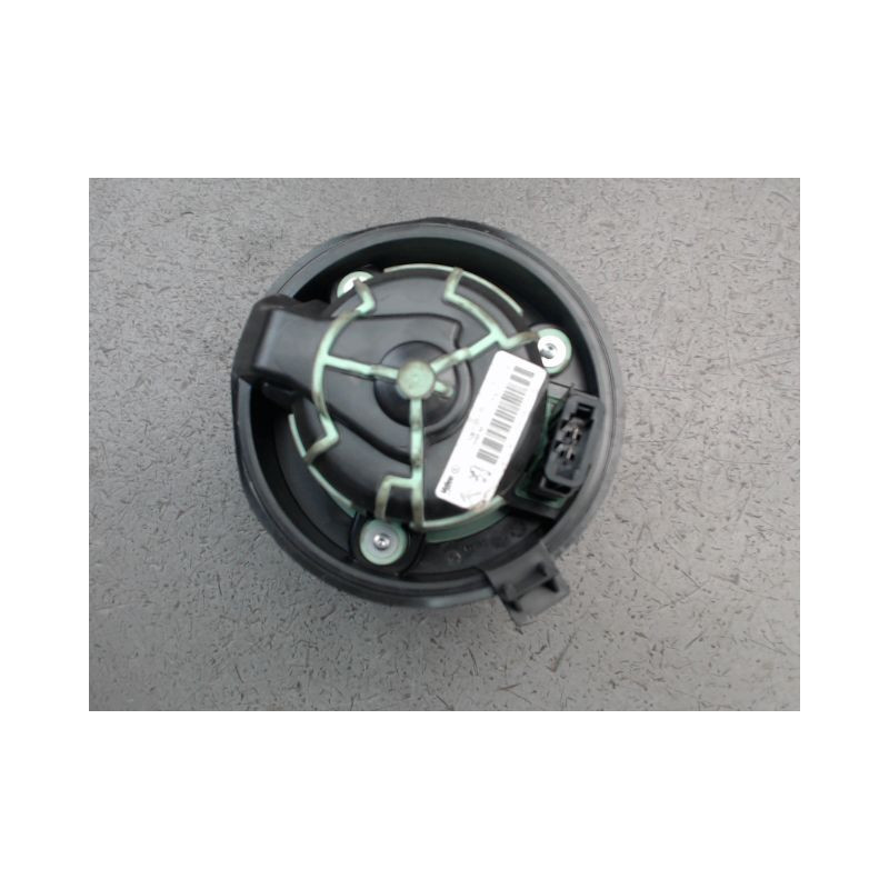 MOTEUR VENTILATEUR CHAUFFAGE PEUGEOT RCZ