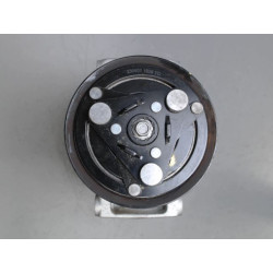 COMPRESSEUR AIR CONDITIONNE