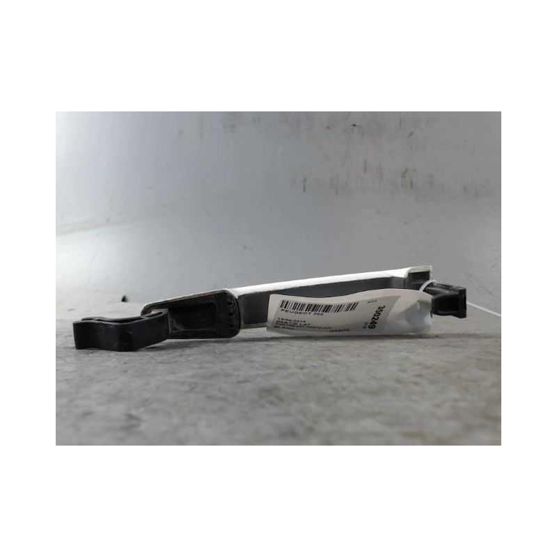 POIGNEE EXTERIEURE PORTE AVANT DROIT PEUGEOT 208