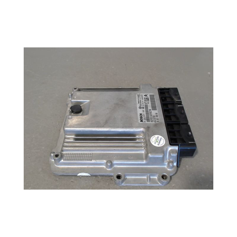 CALCULATEUR MOTEUR PEUGEOT 407