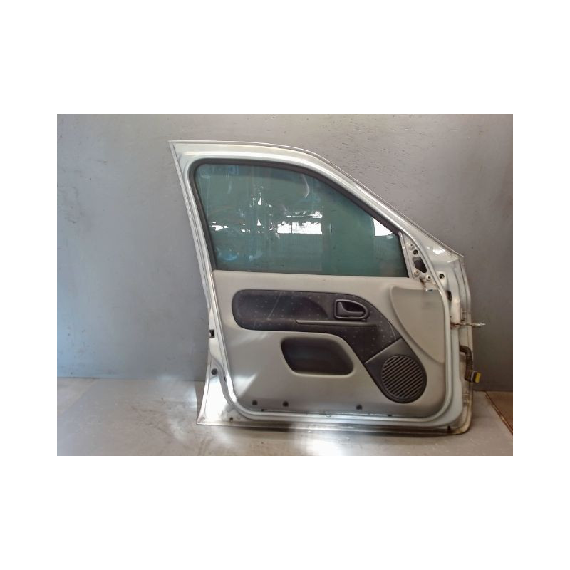 PORTE AVANT GAUCHE RENAULT CLIO