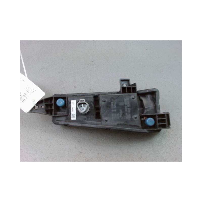 FEUX POSITION DROIT SUZUKI VITARA