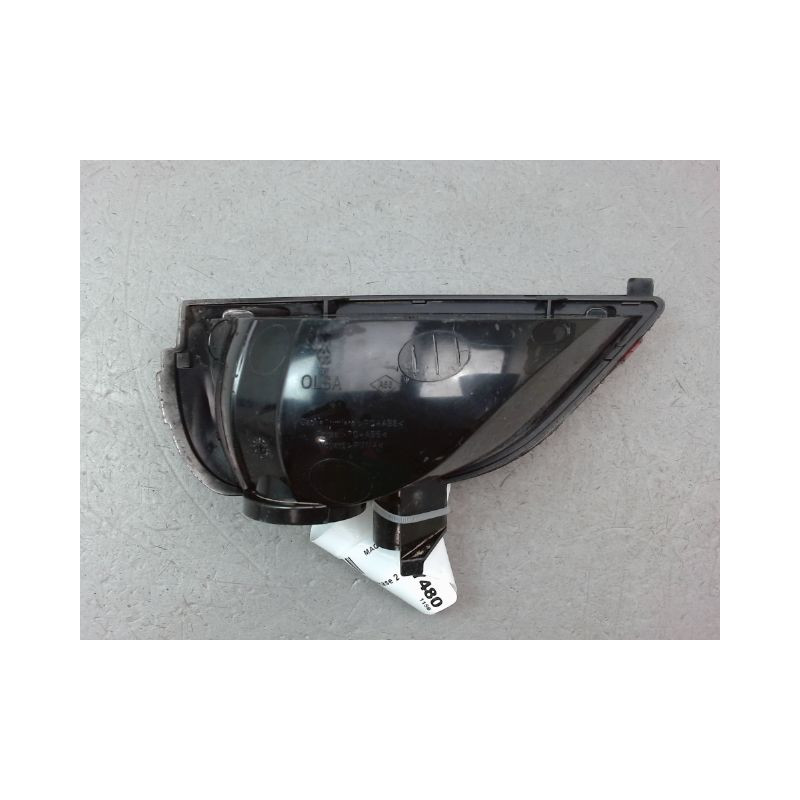 FEU DE PARE-CHOC ARRIERE DROIT RENAULT SCENIC MONOSP. III Phase 2 2011-2013