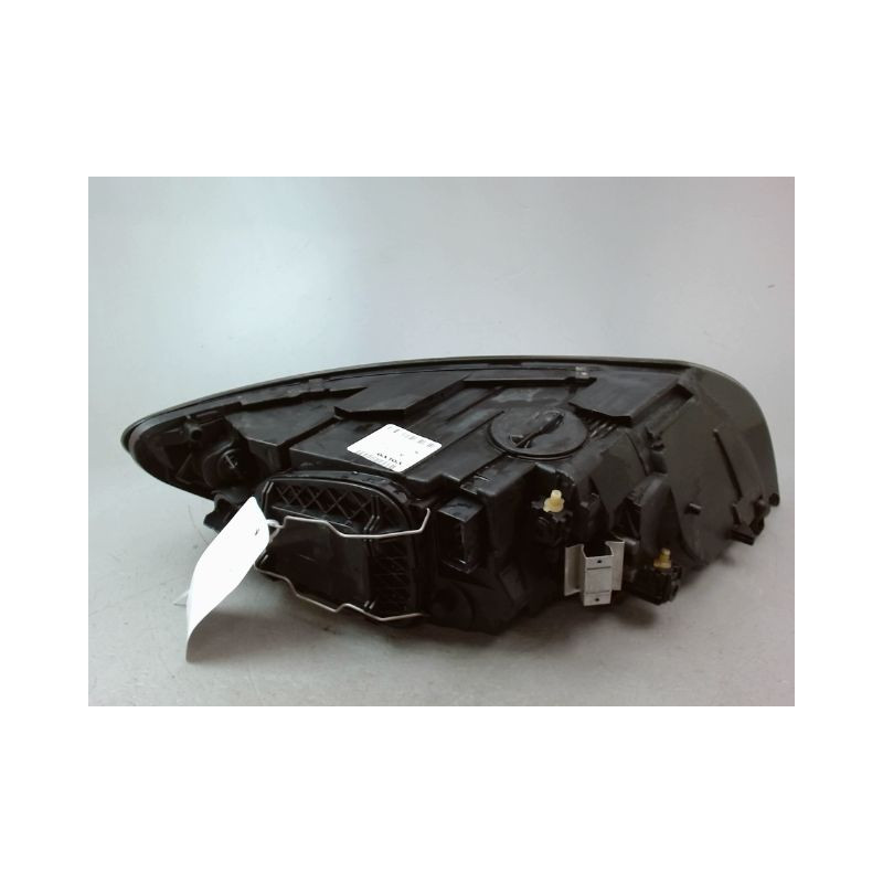 PHARE GAUCHE VOLVO S40 2004-
