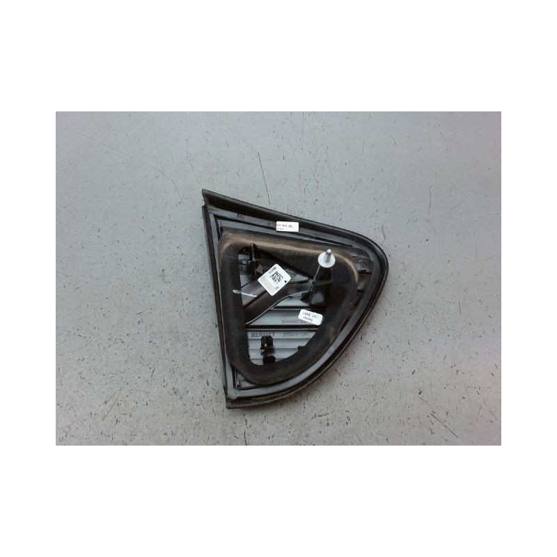 FEU ARRIERE INTERIEUR DROIT RENAULT CAPTUR Phase 1 2013-...