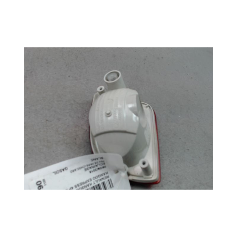 FEU DE PARE-CHOC ARRIERE DROIT RENAULT KANGOO EXPRESS II Phase 2 2013-...