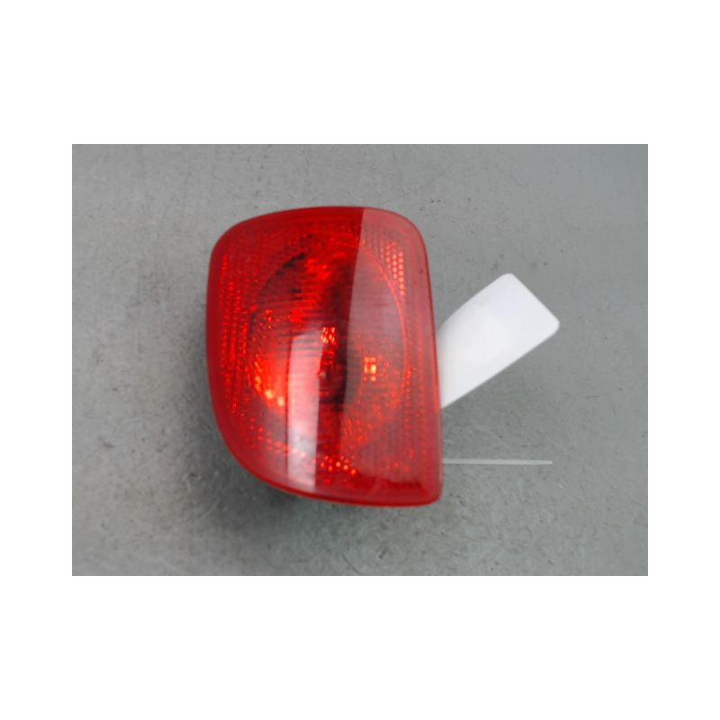 FEU DE PARE-CHOC ARRIERE GAUCHE RENAULT KANGOO EXPRESS II Phase 2 2013-...