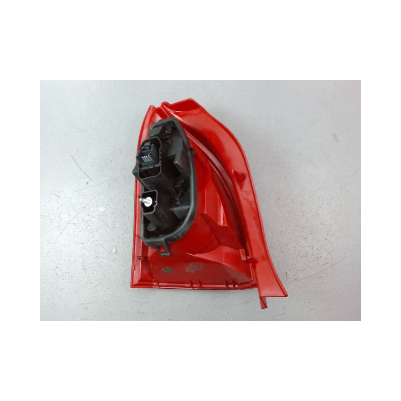FEU ARRIERE DROIT RENAULT TWINGO II Phase 2 2011-2014