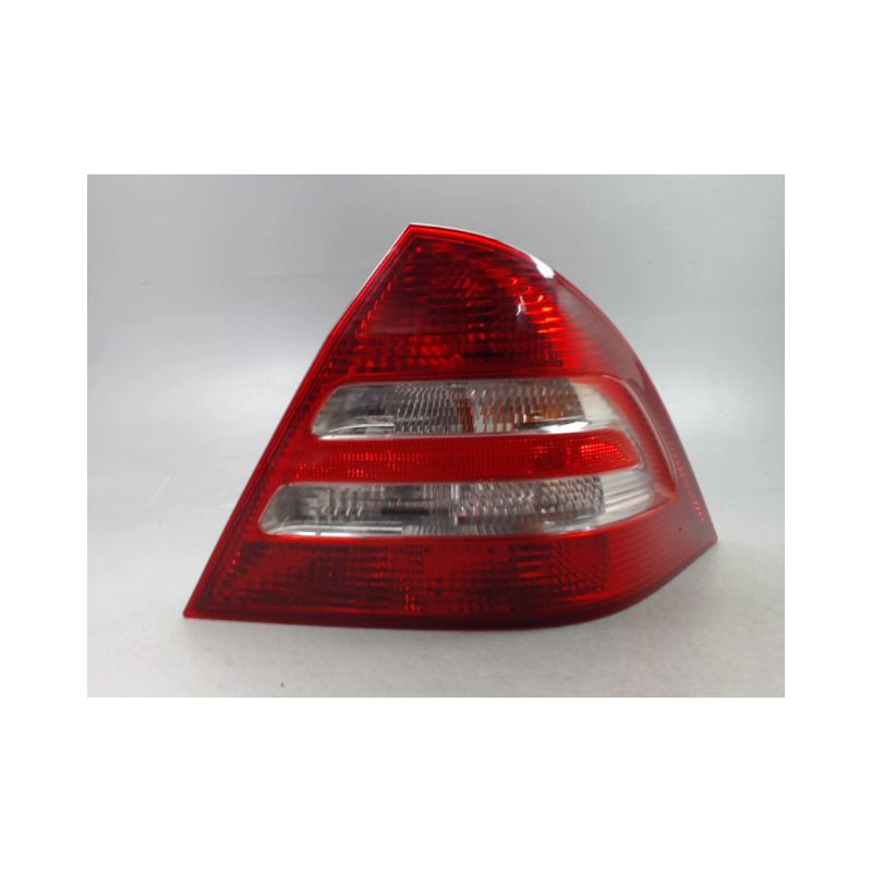 FEU ARRIERE DROIT MERCEDES CLASSE C BERL. II Phase 2 (203) 2004-2006