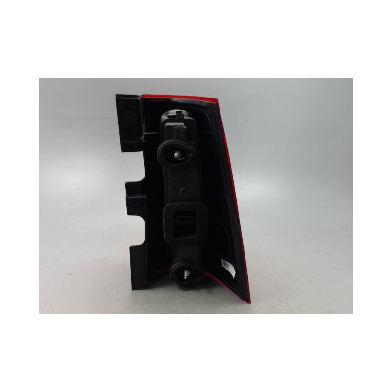 FEU ARRIERE GAUCHE  DACIA LOGAN MCV I Phase 2 2008-2013