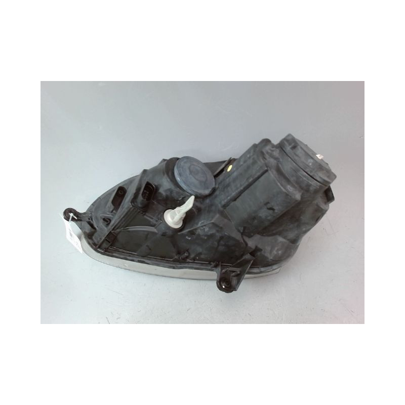 PHARE DROIT VOLKSWAGEN GOLF V 2003-2008