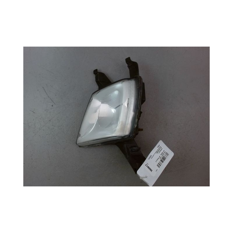 PHARE ANTIBROUILLARD AVANT GAUCHE PEUGEOT 407 BERL. Phase 2 2008-2011