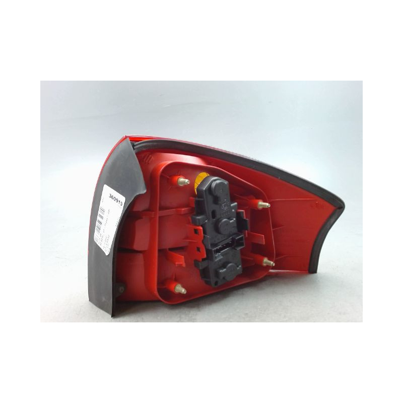 FEU ARRIERE GAUCHE  AUDI A6 BERL. II Phase 1 (4B) 1997-2001