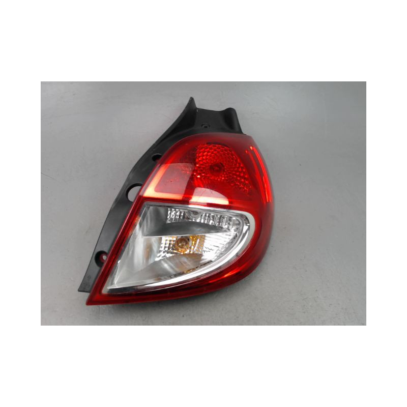 FEU ARRIERE DROIT RENAULT CLIO III Phase 2 2009-2014