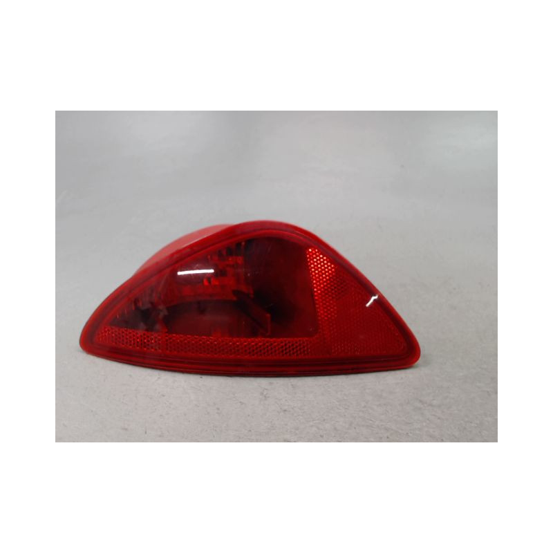 FEU DE PARE-CHOC ARRIERE DROIT RENAULT CLIO III Phase 2 2009-2014