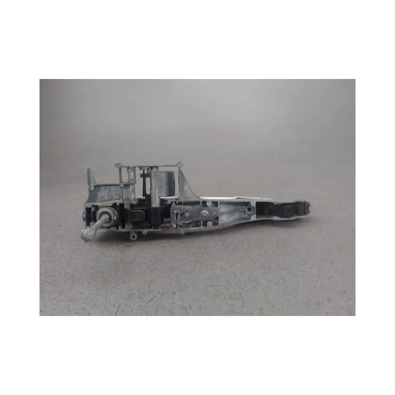 POIGNEE EXTERIEURE PORTE AVANT GAUCHE PEUGEOT 2008
