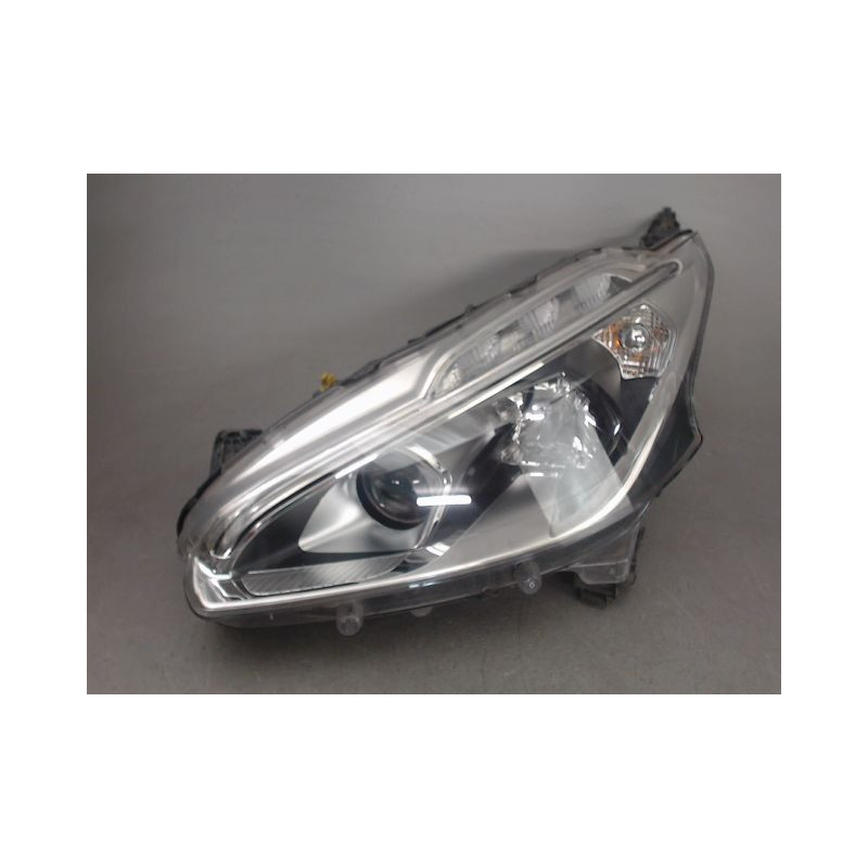 PHARE GAUCHE PEUGEOT 208